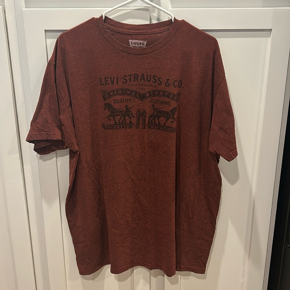 Graphic Vintage Levi’s Shirt